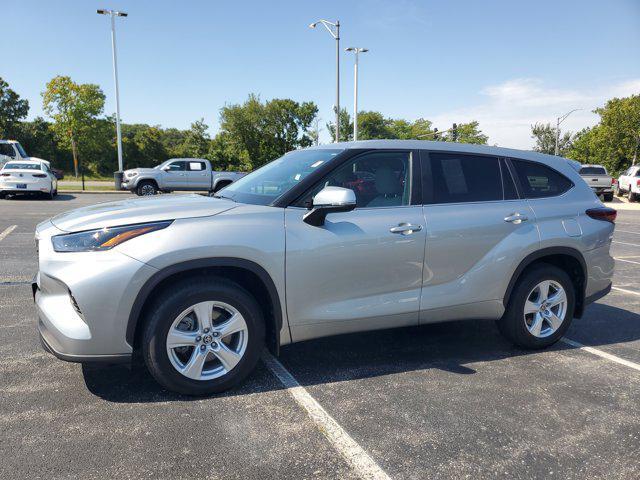 used 2024 Toyota Highlander Hybrid car, priced at $41,988