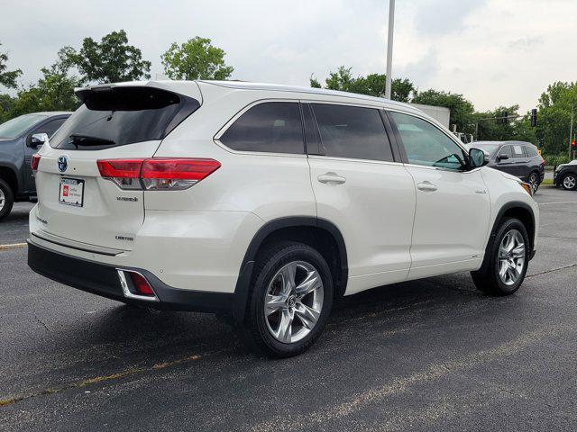 used 2019 Toyota Highlander Hybrid car, priced at $32,577