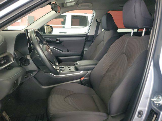 used 2023 Toyota Highlander car, priced at $33,863