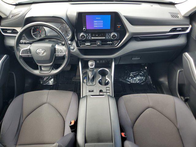 used 2023 Toyota Highlander car, priced at $32,993