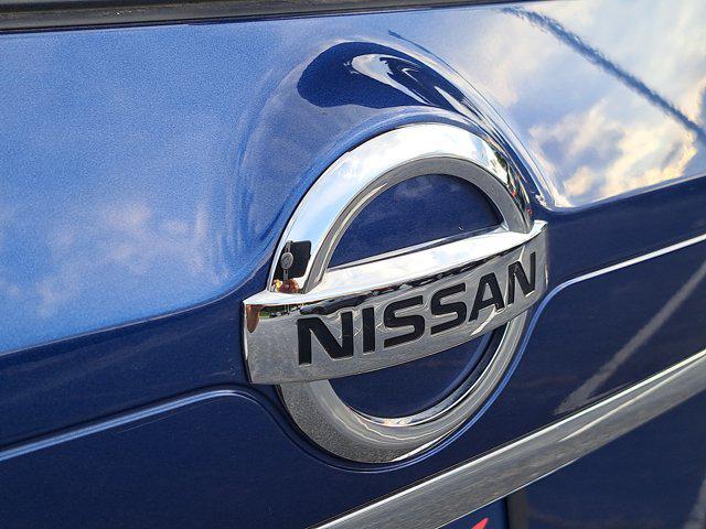 used 2018 Nissan Rogue car, priced at $15,963