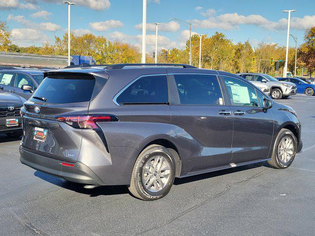 new 2025 Toyota Sienna car, priced at $48,735