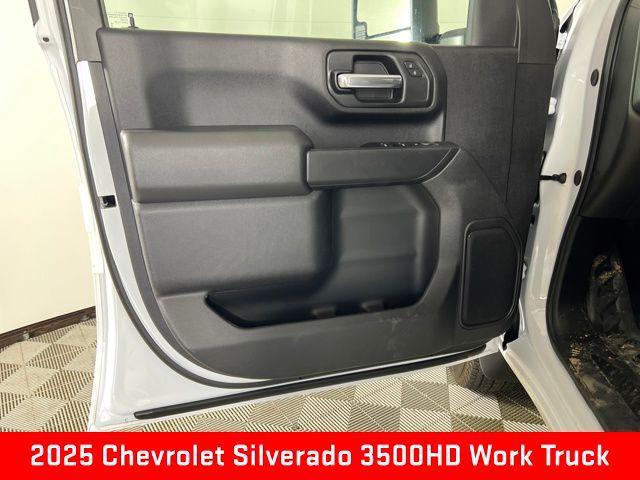 new 2025 Chevrolet Silverado 3500 car, priced at $56,223