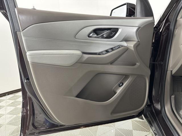 used 2020 Chevrolet Traverse car, priced at $26,794