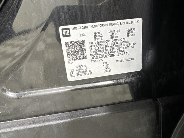 used 2024 Chevrolet Equinox car, priced at $24,536