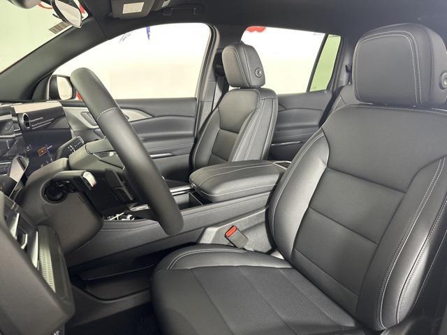 new 2025 Chevrolet Traverse car, priced at $44,190