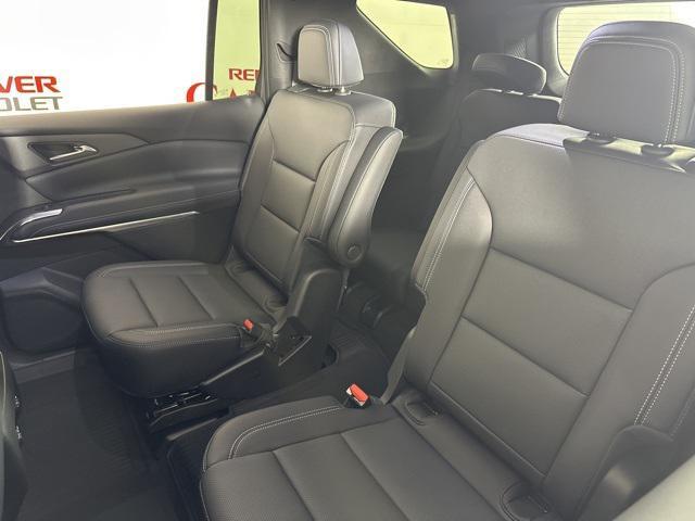 new 2025 Chevrolet Traverse car, priced at $44,190