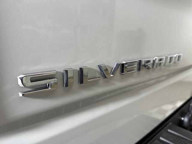 new 2025 Chevrolet Silverado 1500 car, priced at $43,170