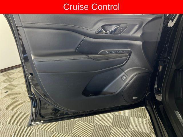 used 2023 GMC Acadia car, priced at $24,803