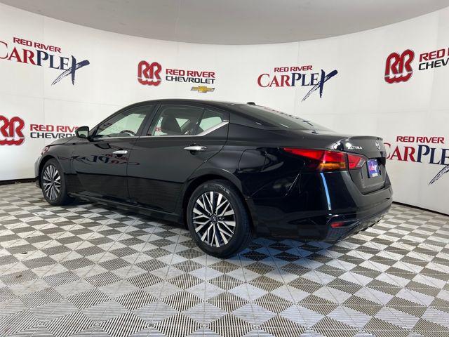 used 2023 Nissan Altima car, priced at $20,256