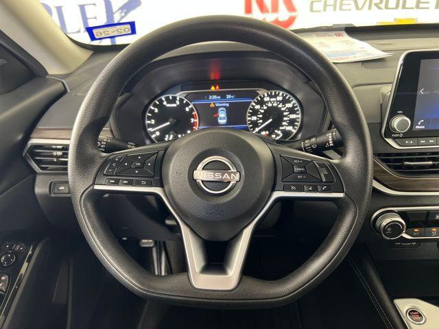 used 2023 Nissan Altima car, priced at $20,256