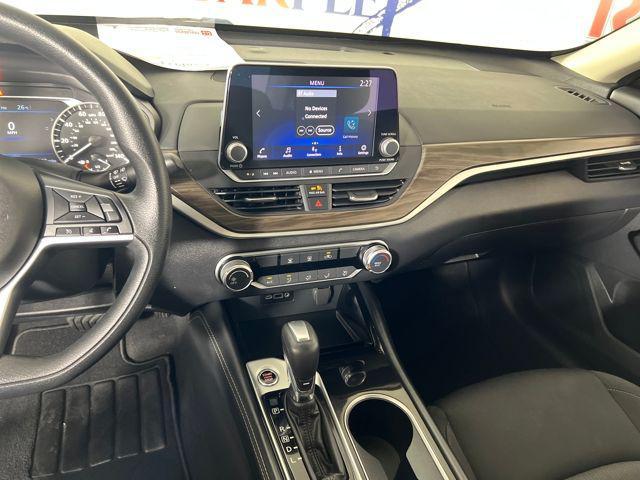 used 2023 Nissan Altima car, priced at $20,256