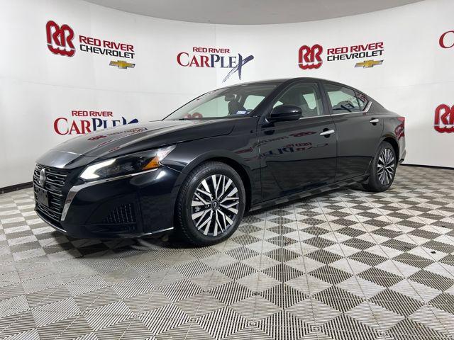 used 2023 Nissan Altima car, priced at $20,256