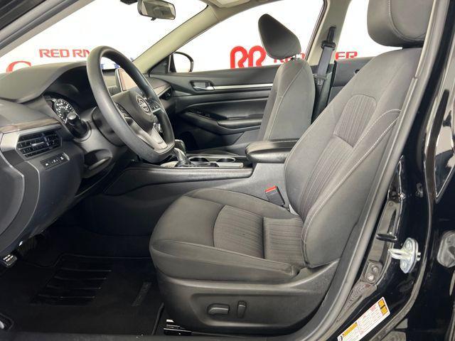 used 2023 Nissan Altima car, priced at $20,256