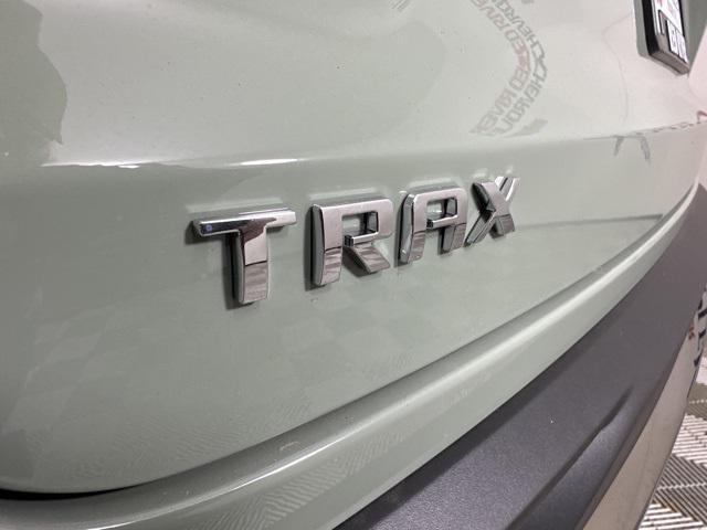 new 2025 Chevrolet Trax car, priced at $27,335