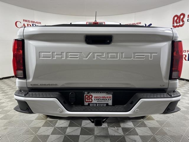 new 2024 Chevrolet Colorado car, priced at $39,115