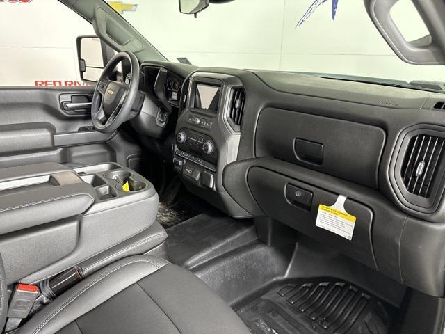 new 2025 Chevrolet Silverado 3500 car, priced at $64,273