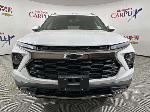 new 2025 Chevrolet TrailBlazer car, priced at $30,605