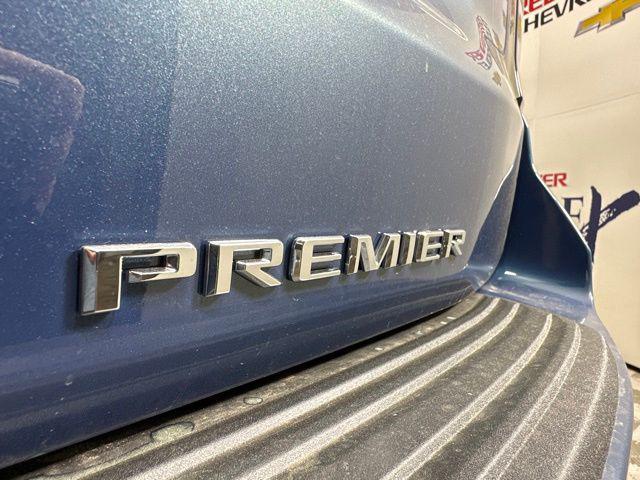 new 2025 Chevrolet Suburban car, priced at $77,595