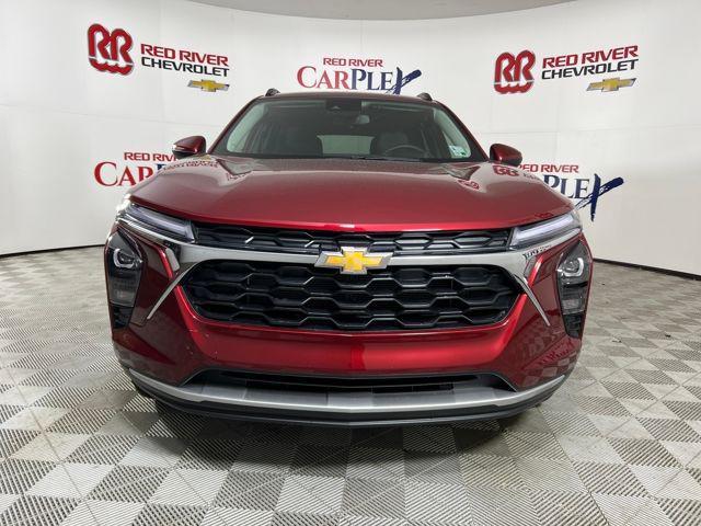 new 2025 Chevrolet Trax car, priced at $25,880