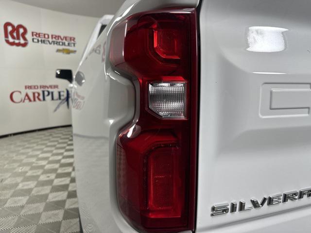 new 2025 Chevrolet Silverado 1500 car, priced at $58,274