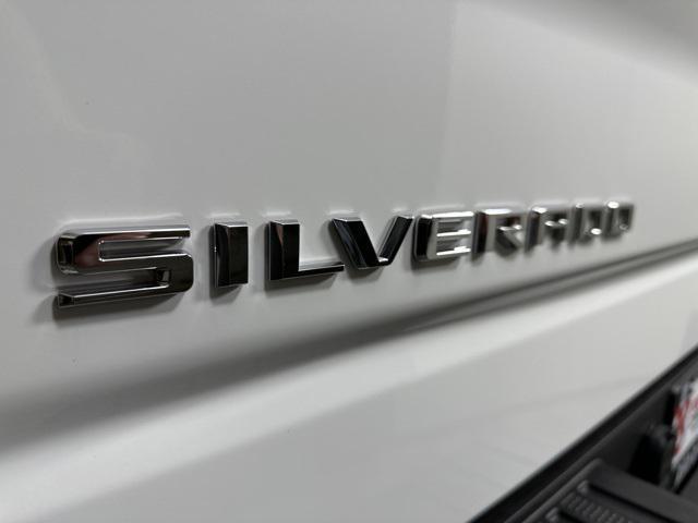 new 2025 Chevrolet Silverado 1500 car, priced at $39,055