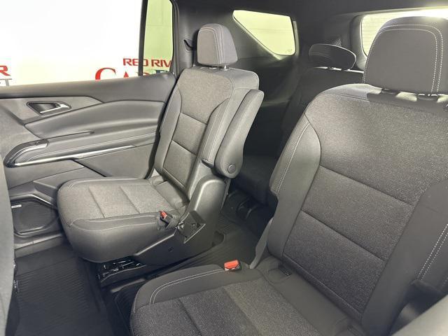 new 2025 Chevrolet Traverse car, priced at $46,530