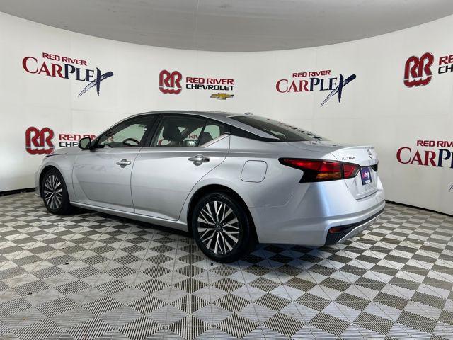 used 2023 Nissan Altima car, priced at $20,088