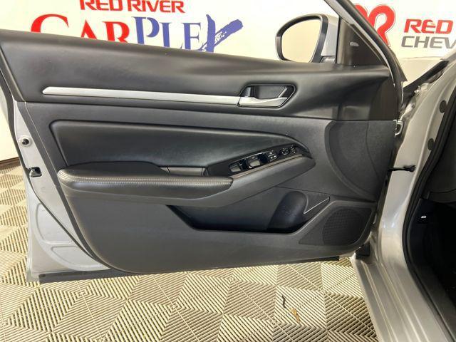 used 2023 Nissan Altima car, priced at $20,088