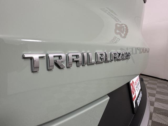 new 2025 Chevrolet TrailBlazer car, priced at $28,725