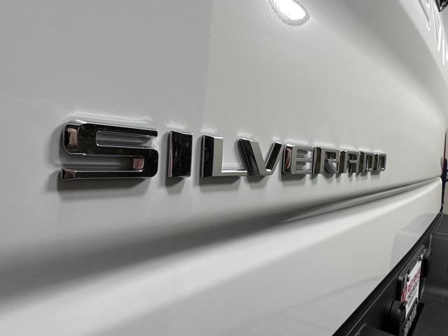 new 2025 Chevrolet Silverado 1500 car, priced at $39,055