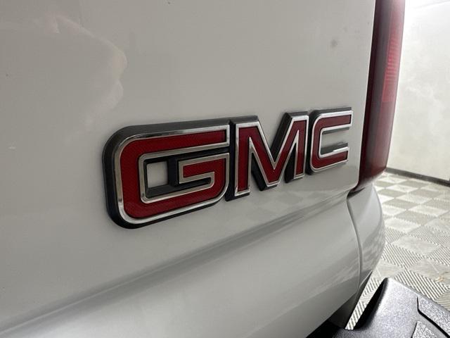 used 2003 GMC Yukon car, priced at $4,879