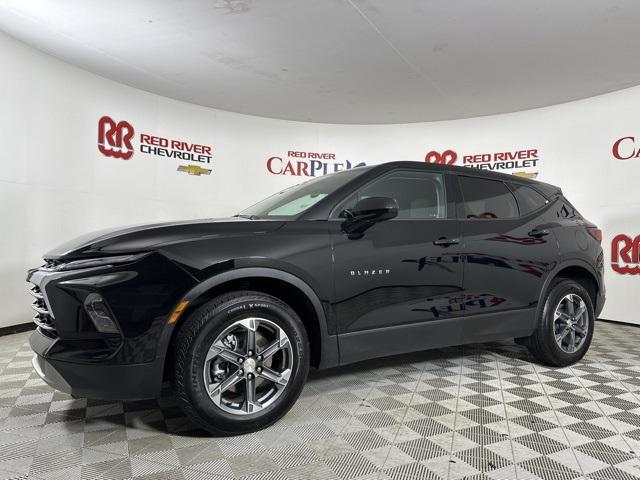 used 2025 Chevrolet Blazer car, priced at $35,083