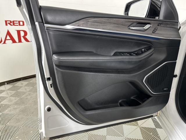 used 2023 Jeep Grand Cherokee car, priced at $37,903