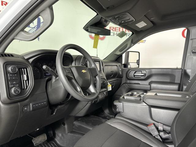 new 2025 Chevrolet Silverado 3500 car, priced at $64,273