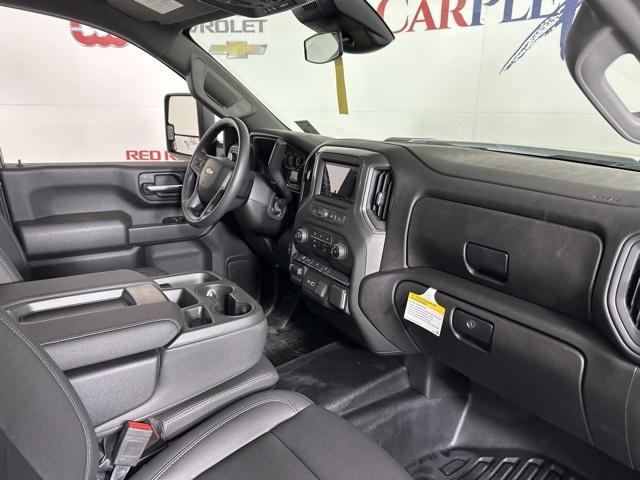 new 2025 Chevrolet Silverado 3500 car, priced at $64,273