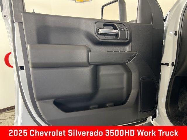 new 2025 Chevrolet Silverado 3500 car, priced at $56,223