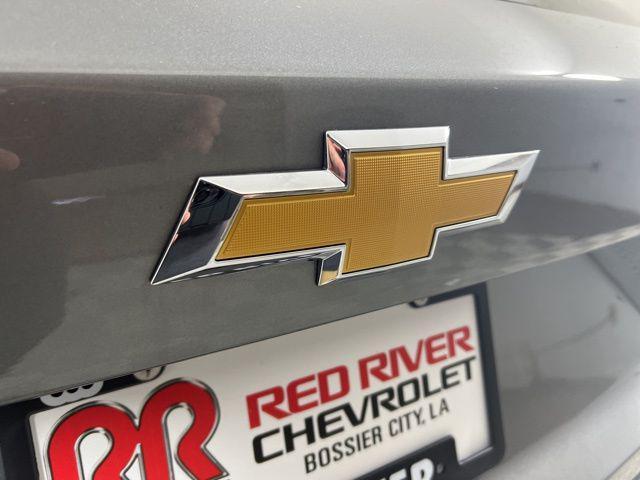 new 2025 Chevrolet Trax car, priced at $25,485