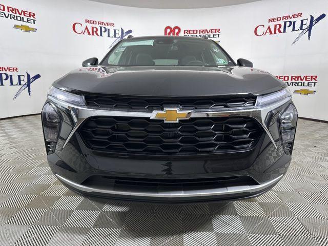 new 2025 Chevrolet Trax car, priced at $24,690