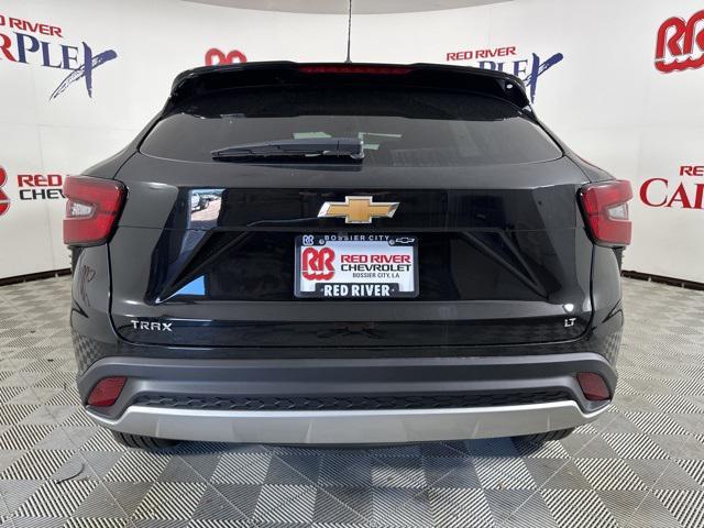 new 2025 Chevrolet Trax car, priced at $24,690