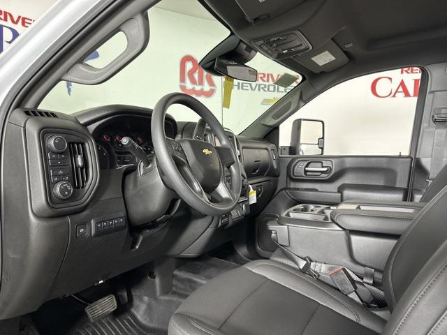new 2025 Chevrolet Silverado 3500 car, priced at $64,273