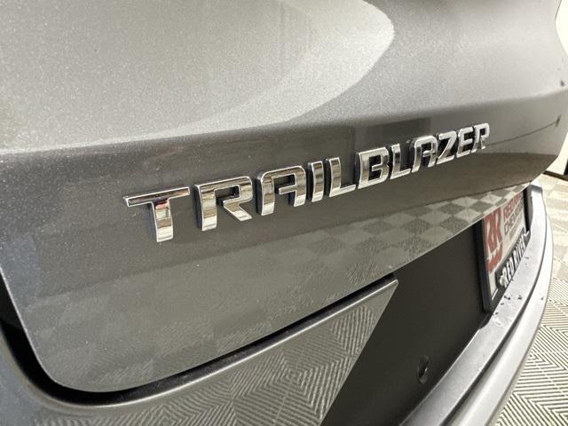 new 2025 Chevrolet TrailBlazer car, priced at $30,010