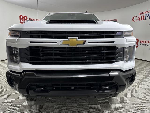 new 2025 Chevrolet Silverado 2500 car, priced at $53,070