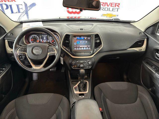 used 2015 Jeep Cherokee car, priced at $7,936