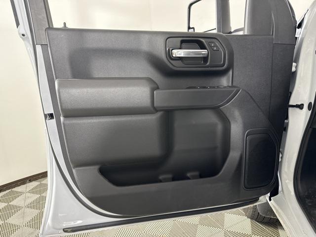 new 2025 Chevrolet Silverado 3500 car, priced at $64,273