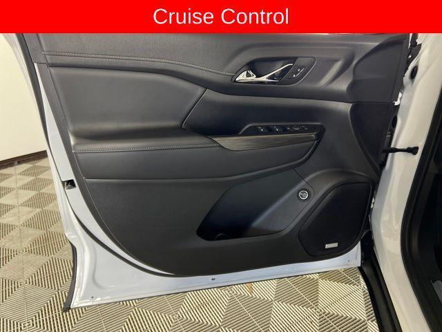 used 2023 GMC Acadia car, priced at $24,972