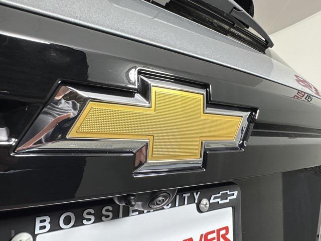 new 2025 Chevrolet Traverse car, priced at $42,695