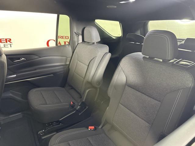 new 2025 Chevrolet Traverse car, priced at $42,695