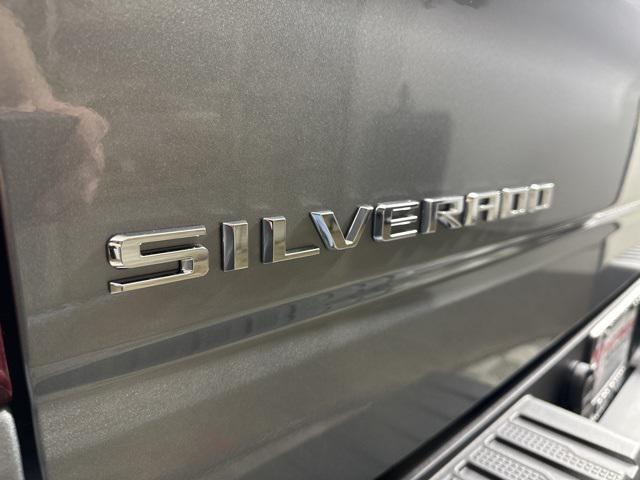 new 2025 Chevrolet Silverado 1500 car, priced at $44,240