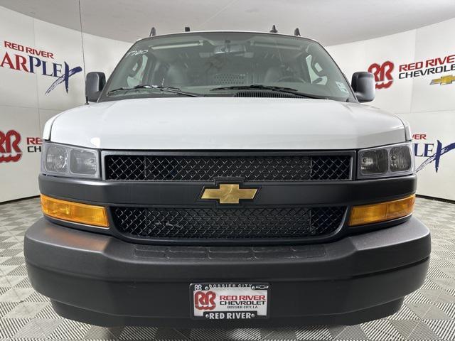 new 2024 Chevrolet Express 2500 car, priced at $45,973